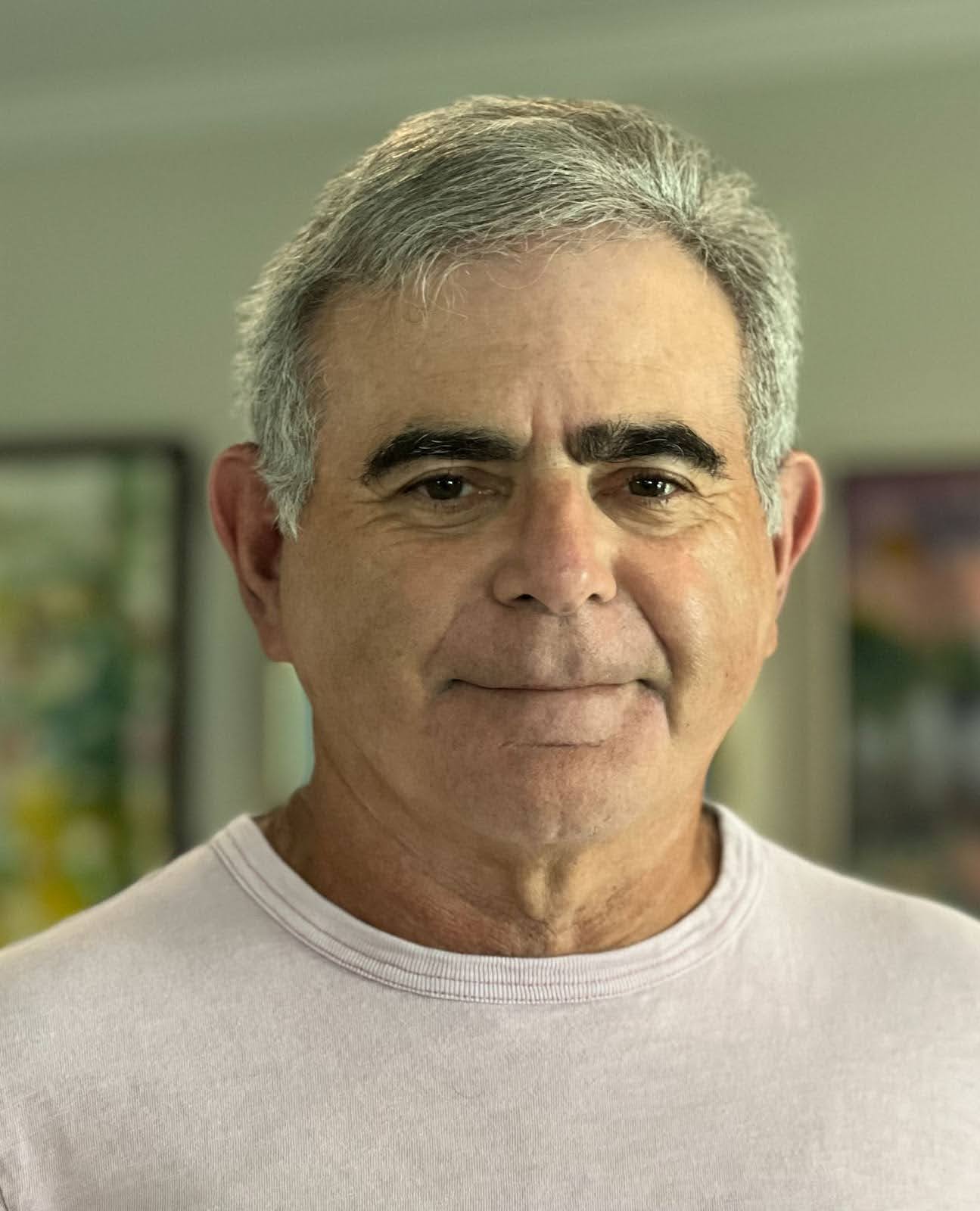 Dr. Charles Palmer
